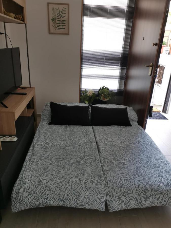 Officinale Rome Apartment, Pineta Sacchetti المظهر الخارجي الصورة